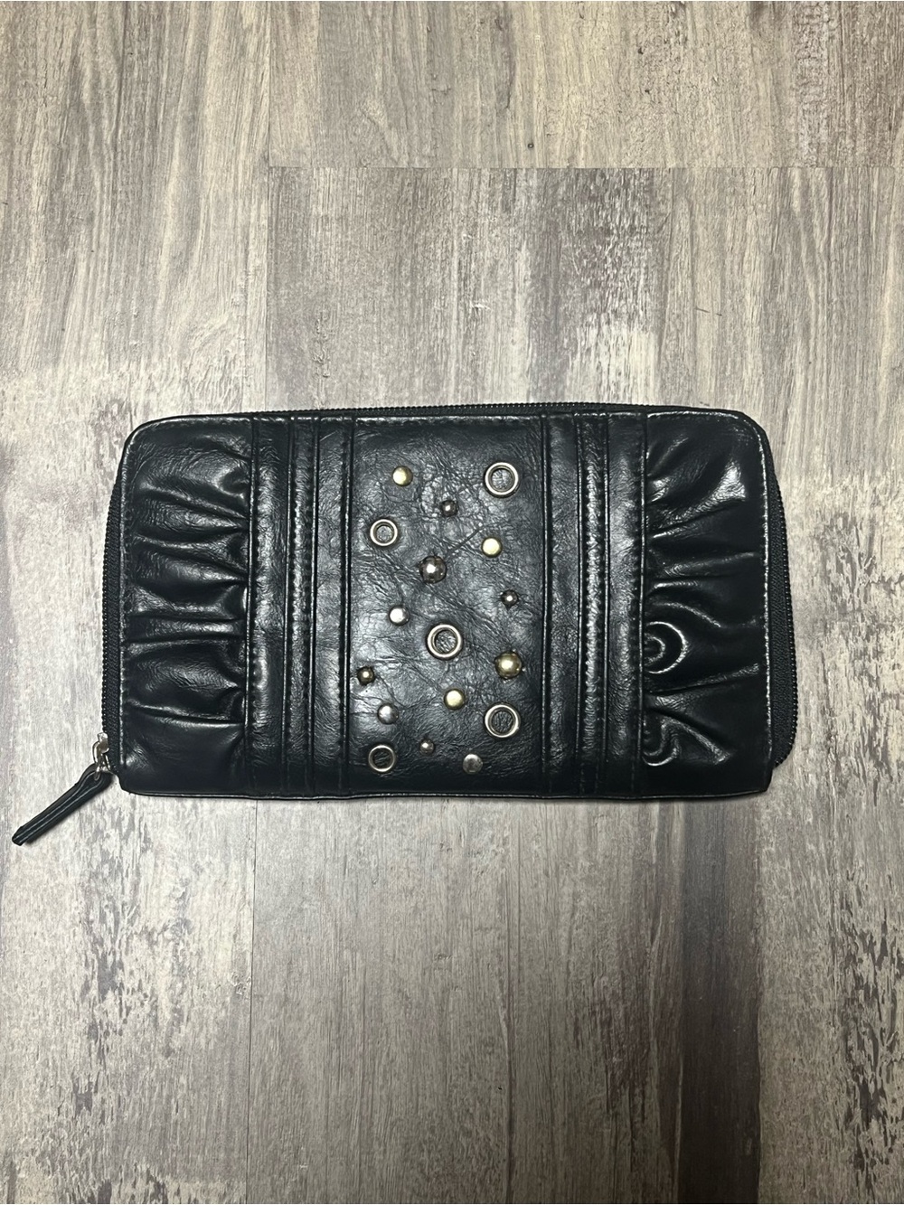 Apt. 9 Black Pleated Studded Accordion Zip Around Wallet 8x4.5